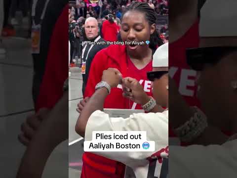 Plies knows diamonds are a girl’s best friend 💎⛓️ (via @plies/IG)