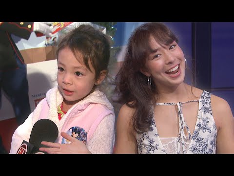 Aubrey Anderson-Emmons REACTS to ‘Modern Family’ Moments | ET Then and Now