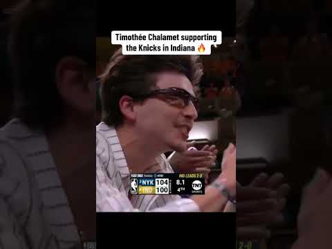 Chalamet supporting the Knicks in Game 3 ๐