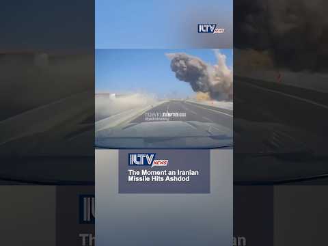 A direct hit in Ashdod, this is the moment a rocket struck an open area. Stay safe, stay alert. 🇮🇱