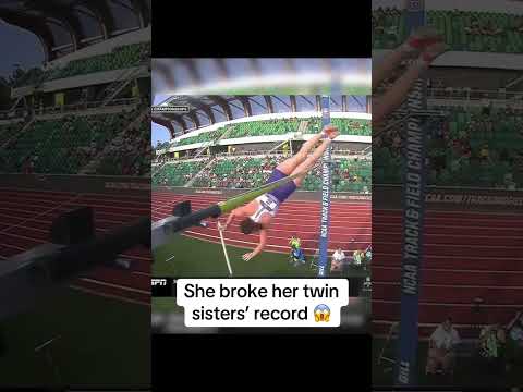 Hana Moll is now the No. 1 overall in pole vault ๐