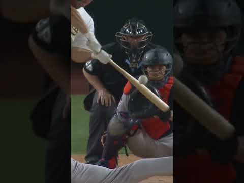 Nick Kurtz crushes a walk-off homer ๐ฅ #mlb #walkoff #homerun