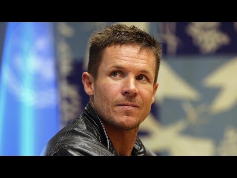 Daredevil Felix Baumgartner dies in paragliding accident