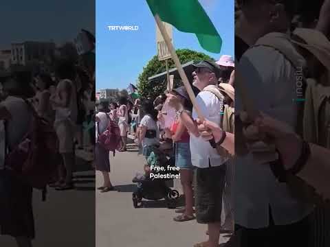 Greek protesters block Israeli cruise ship from docking in Syros