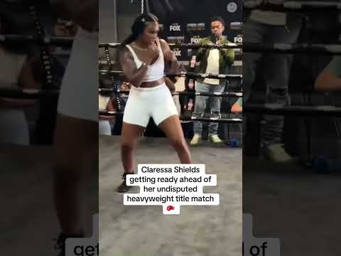 Claressa Shields will defend her heavyweight title vs. Lani Daniels 😤 (via @DAZNBoxing/TT)
