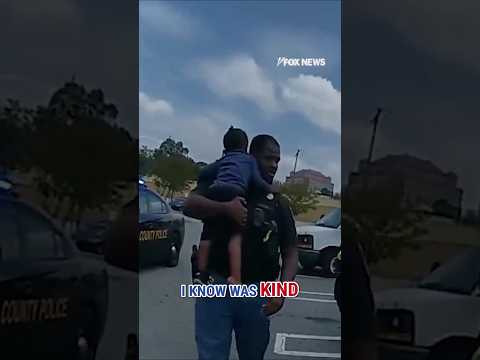 Police make daring rescue of toddlers trapped in 117-degree car #foxnews #news #shorts