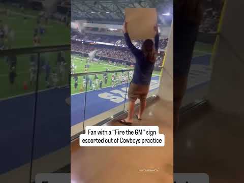 The event staff wasn’t having any of it 😅 #nfl #cowboys #shorts