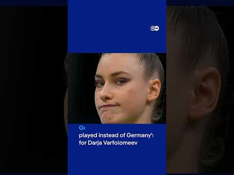 Wrong national anthem played for German world champion gymnast | DW News