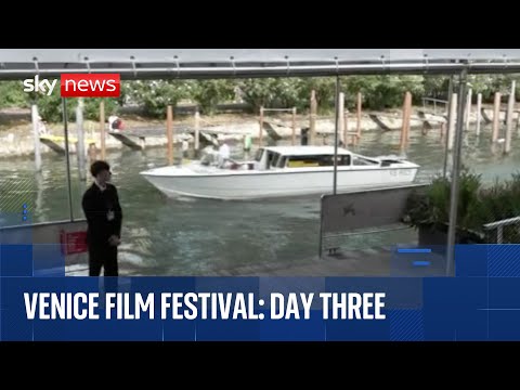 Venice Film Festival day three: Julia Roberts, Ayo Edebiri and Andrew Garfield
