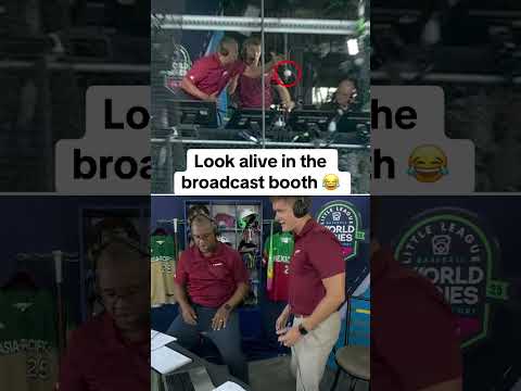 Almost snagged this foul ball ๐