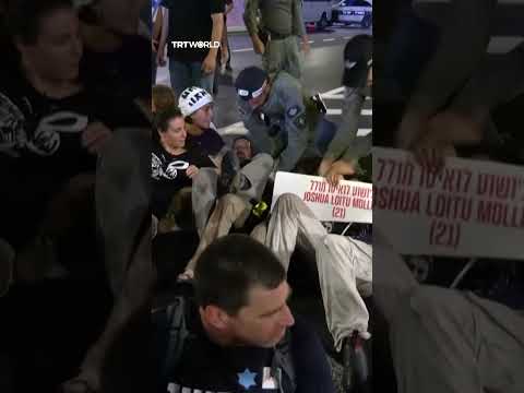 Israeli protesters block roads during nationwide rally to end Gaza war