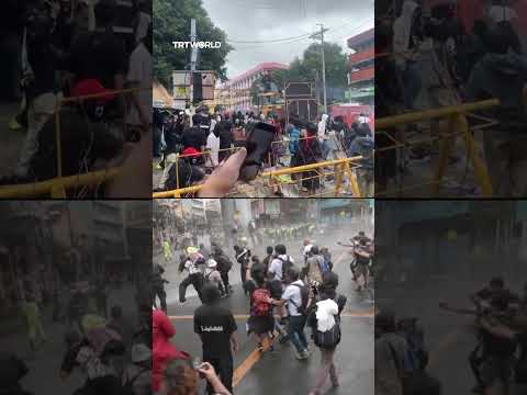 Anti-corruption protests turn violent in Manila