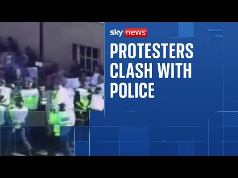 Officers attacked with projectiles thrown from ‘Unite the Kingdom’ crowd, Met police says