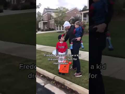 “That’s my last name, that’s my baseball number.” ๐ #baseball