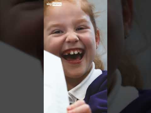 Starmer apologies for joining 6-7 dance trend