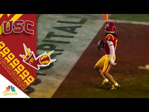 USC’s Makai Lemon gets loose for go-ahead touchdown vs. UCLA | Big Ten on NBC Sports