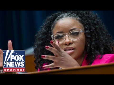 Crockett weighing Senate run, announcement could come Monday