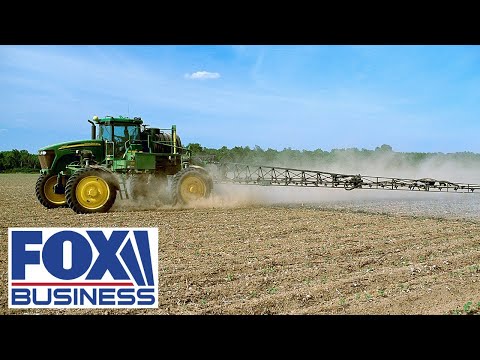 John Deere CFO touts ‘digital twin’ of the farm