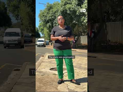 South Africa: Police hunt for three men involved in hostel shooting | DW News