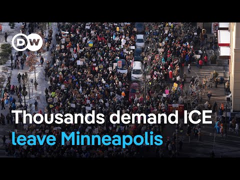 Minnesota residents push back against ICE immigration raids | DW News