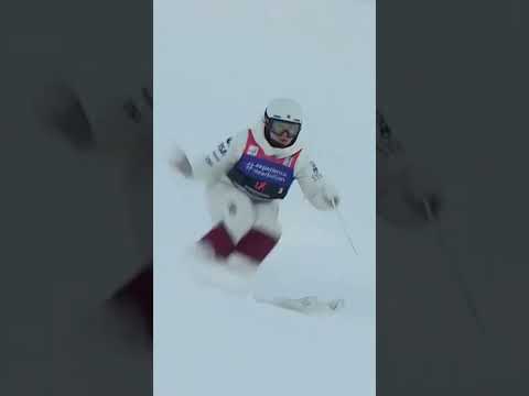 My Knees Hurt Just Watching😅😮⛷️