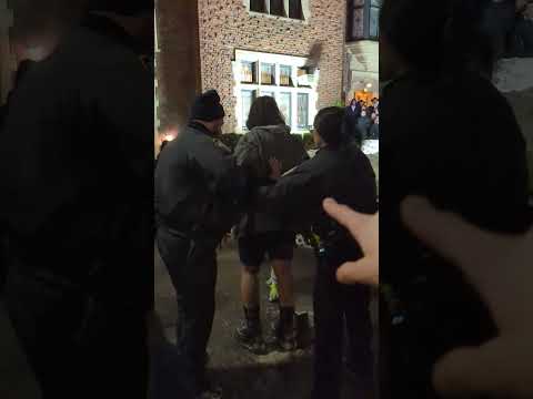 Car Repeatedly Rams Entrance of NYC Synagogue in Disturbing Attack #shorts