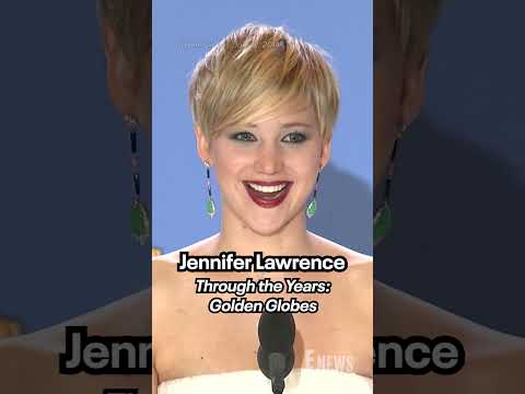 We’ve always loved Jennifer Lawrence’s hustle. 😍 #GoldenGlobes #AwardsSeason