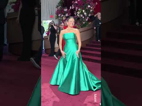 We hope it’s always #Glambots Glambots Glambots for Chase Sui Wonders. ๐ #GoldenGlobes #AwardsSeason