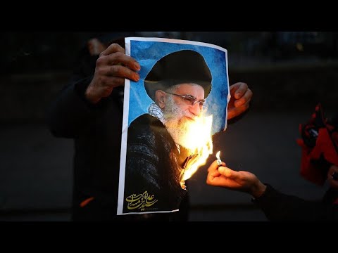 World awaits Iran’s response to anti-government protests as Trump threatens action