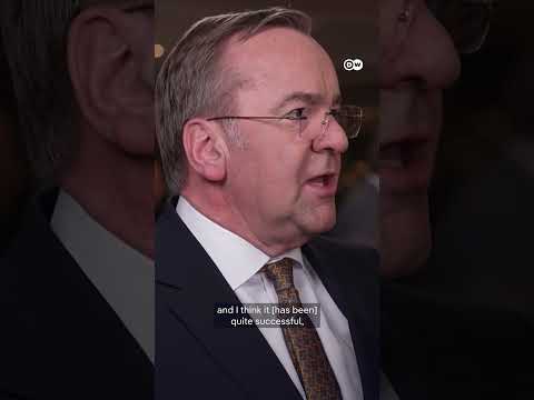 German defense minister to DW: ‘If the world changes, we know we need to change, too.’