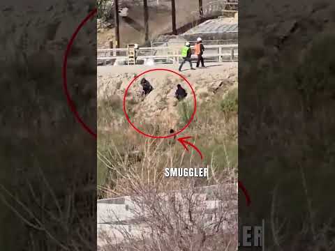 Migrants Caught Trying to Cross the Border Disguised as Construction Workers #shorts