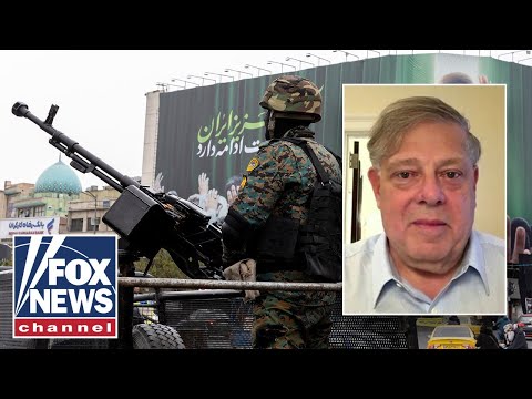 Ex-Clinton advisor SLAMS media: ‘I’ve NEVER seen coverage so negative’