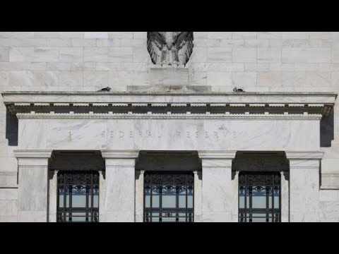 Fed Leaves Rates Unchanged, Projects One Cut in 2026