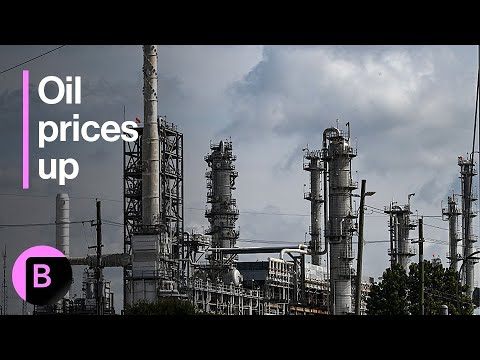 Oil Climbs as US, Iran Argue Over Terms to End War