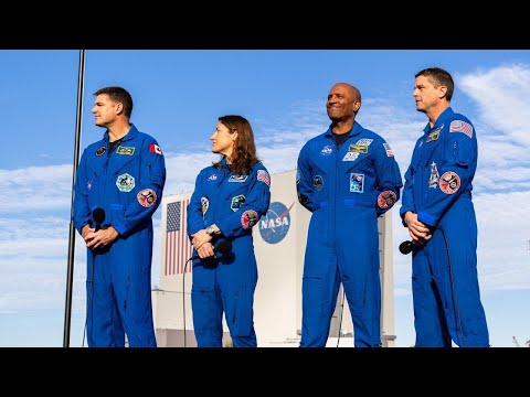 How astronauts prepare to make history in space