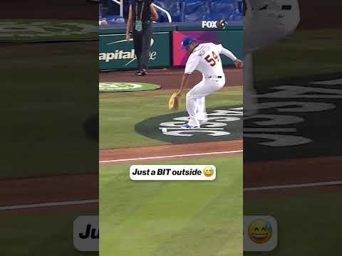 That was an EVENTFUL first pitch 😬 #wbc #firstpitch #baseball #baseball