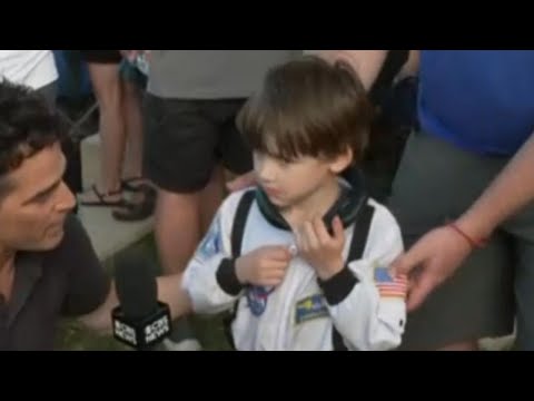 Kid with NASA aspirations prepares for Artemis II launch: “I’m so obsessed with space”