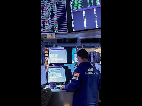 Five Reasons Why Investors are Selling Government Bonds