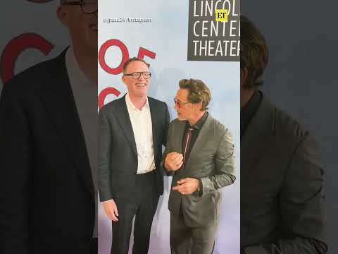 #robertdowneyjr kisses #paulbettany