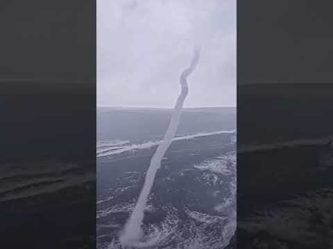Stunning Video Captures Whirlwind Forming Over Erupting Kilauea Volcano #shorts