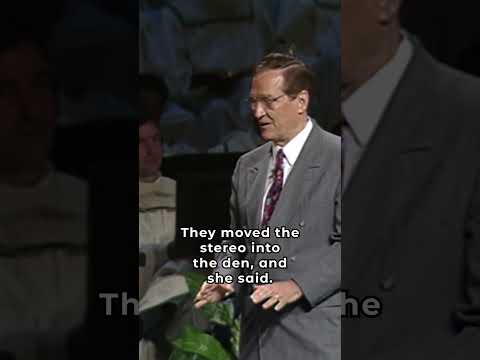 A Rich Couple’s Wealth – Dr. Adrian Rogers