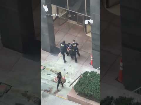 Eyewitness video captures arrest of Federal Plaza arson suspect