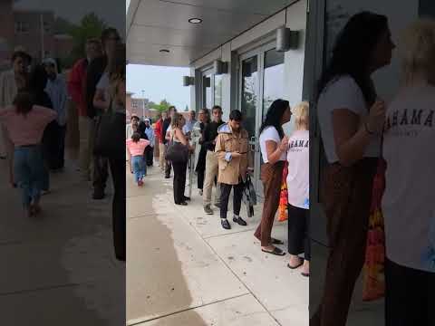Lindsay Clancy supporters, defense attorney file into courthouse as murder trial nears end #shorts