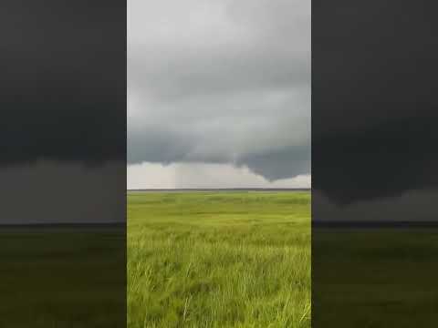 Tornado tears through Long Island beach club in insane video #shorts