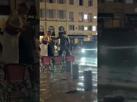 Man’s Creative Chair Bridge Helps People Cross Flooded French Street #shorts
