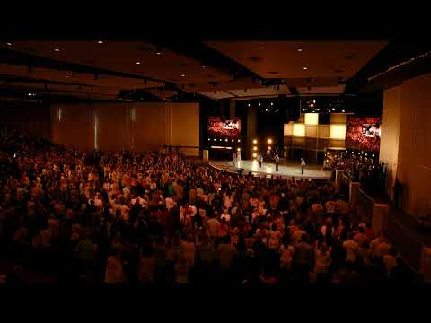 Sunday Service Live at Free Chapel | 9am