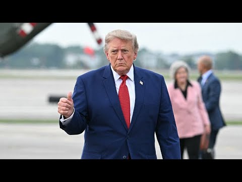 Latest from the White House on Strait of Hormuz, Trump’s secret plane switch